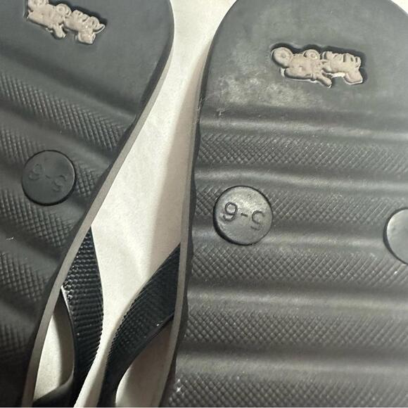 Coach Women’s Flip Flop Sandals - Picture 4 of 5
